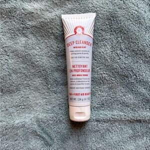 First Aid Beauty Deep Cleanser with Red Clay